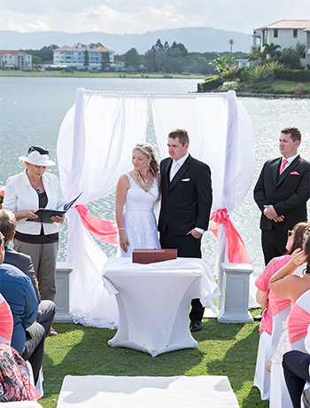 Marry Me Marilyn Kimberley & Lance Wedding Wooden Wedding Box Ceremony Links Hope Island